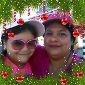 Meet your Posher, Mireya